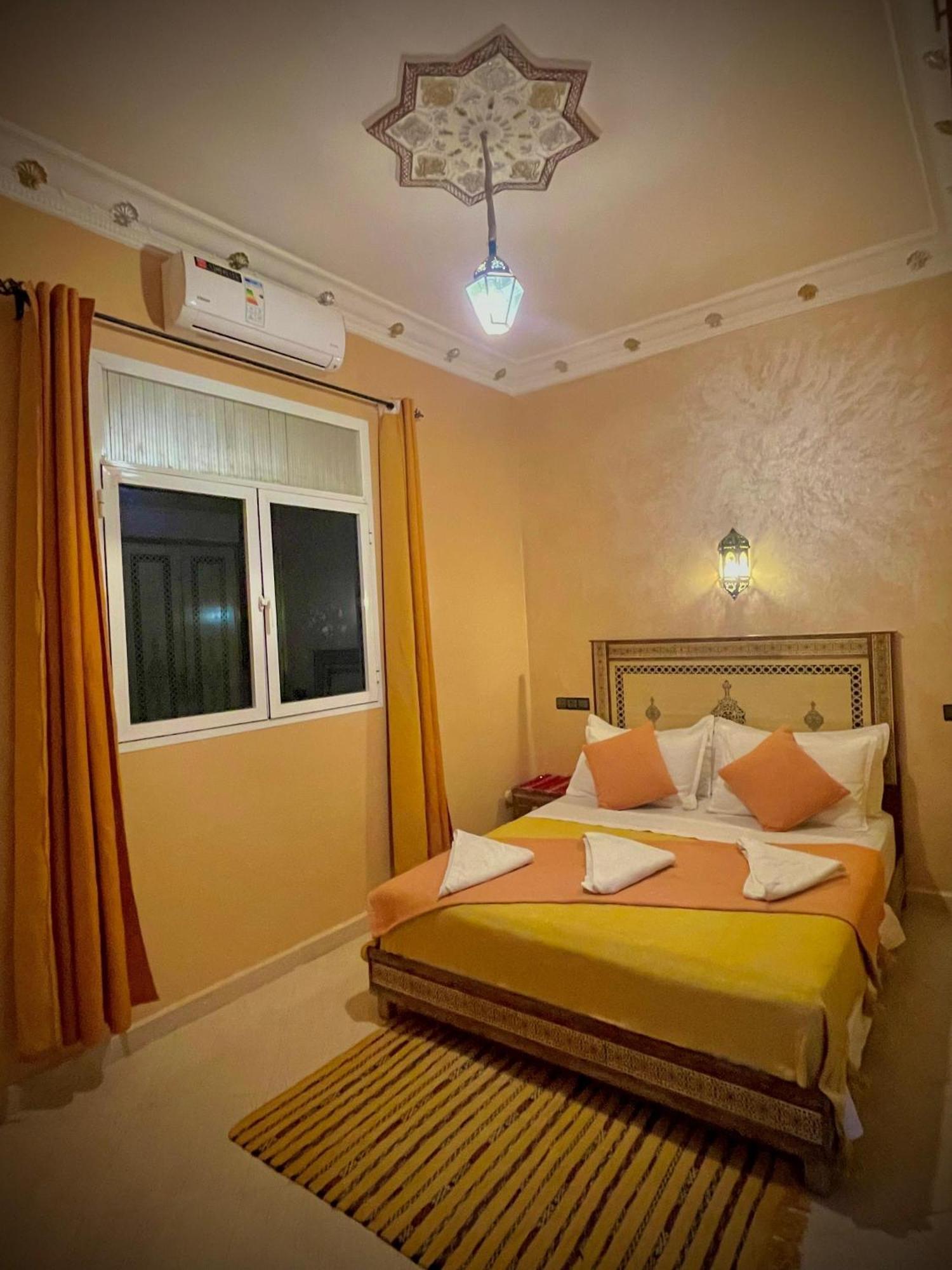 Luxury Family Apartment Мерзуга Экстерьер фото